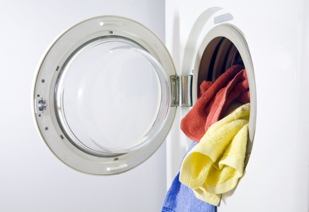 Mosógép tisztítása – Így takarítsd ki havonta egyszer mosógépedet!