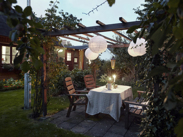 A következő 3+1 kerti világítás inspiráció segít, hogy könnyen feldobhasd a kertet