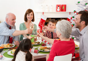 Idén nálad lesz a családi karácsonyozás? Tuti tippjeinknek hála egy hét alatt felkészülhetsz rá