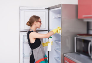 Az internet kedvenc trükkje, ami jelentősen leegyszerűsíti a hűtőtakarítást